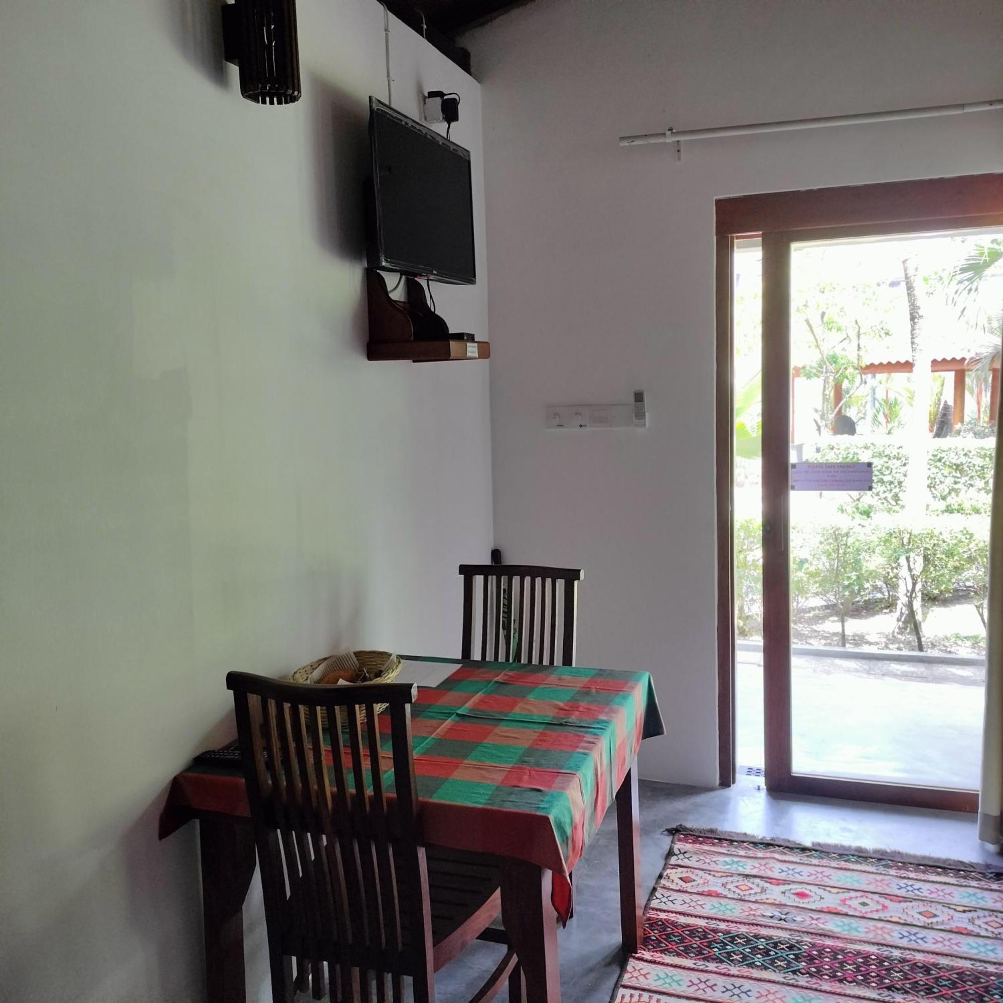 Avalon Village Resort Induruwa Dış mekan fotoğraf