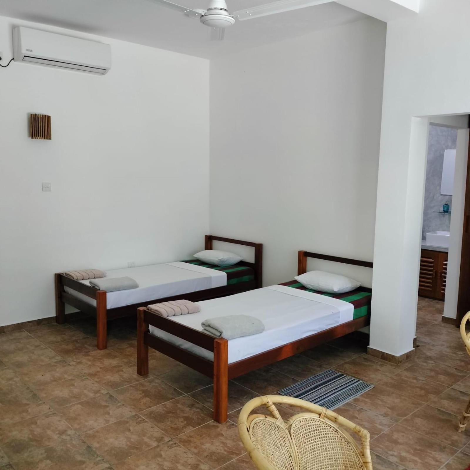 Avalon Village Resort Induruwa Dış mekan fotoğraf